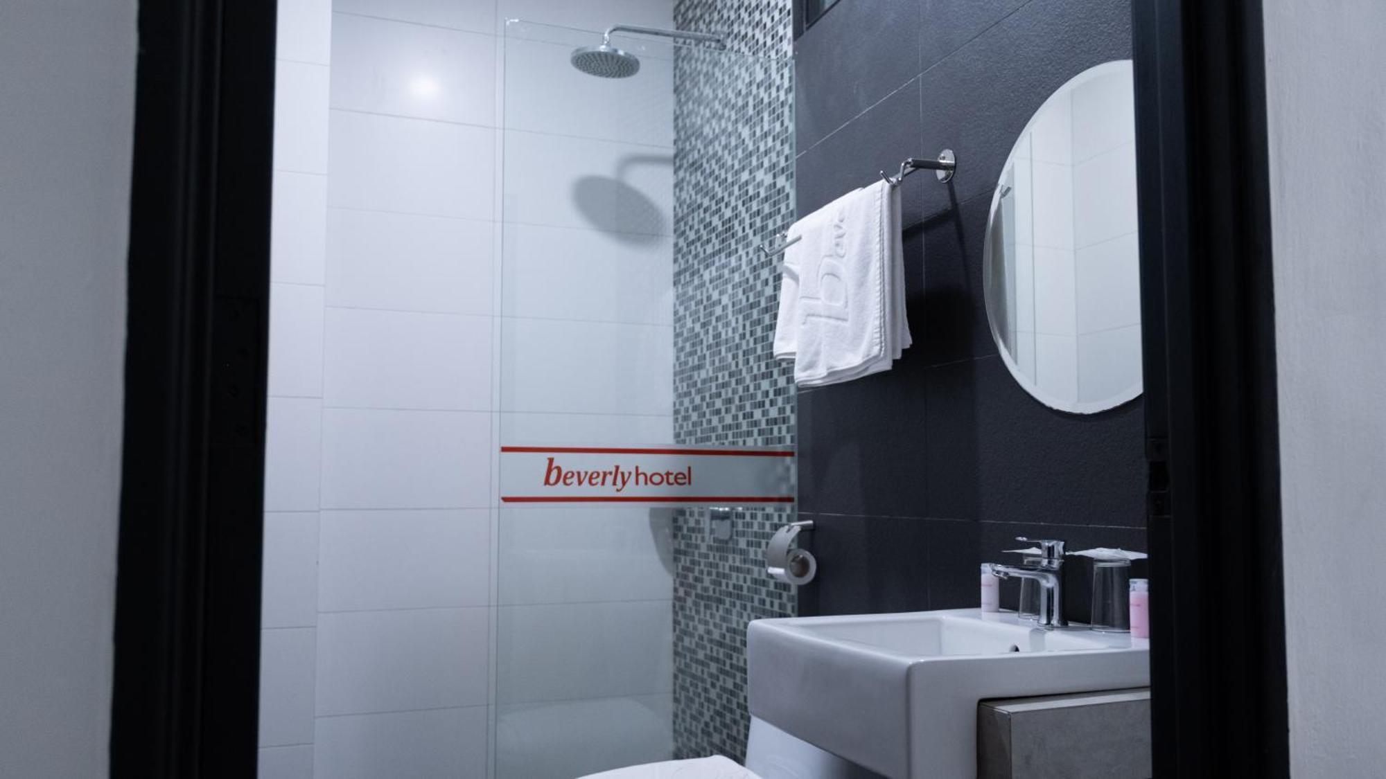 Beverly Hotel Taiping Esterno foto