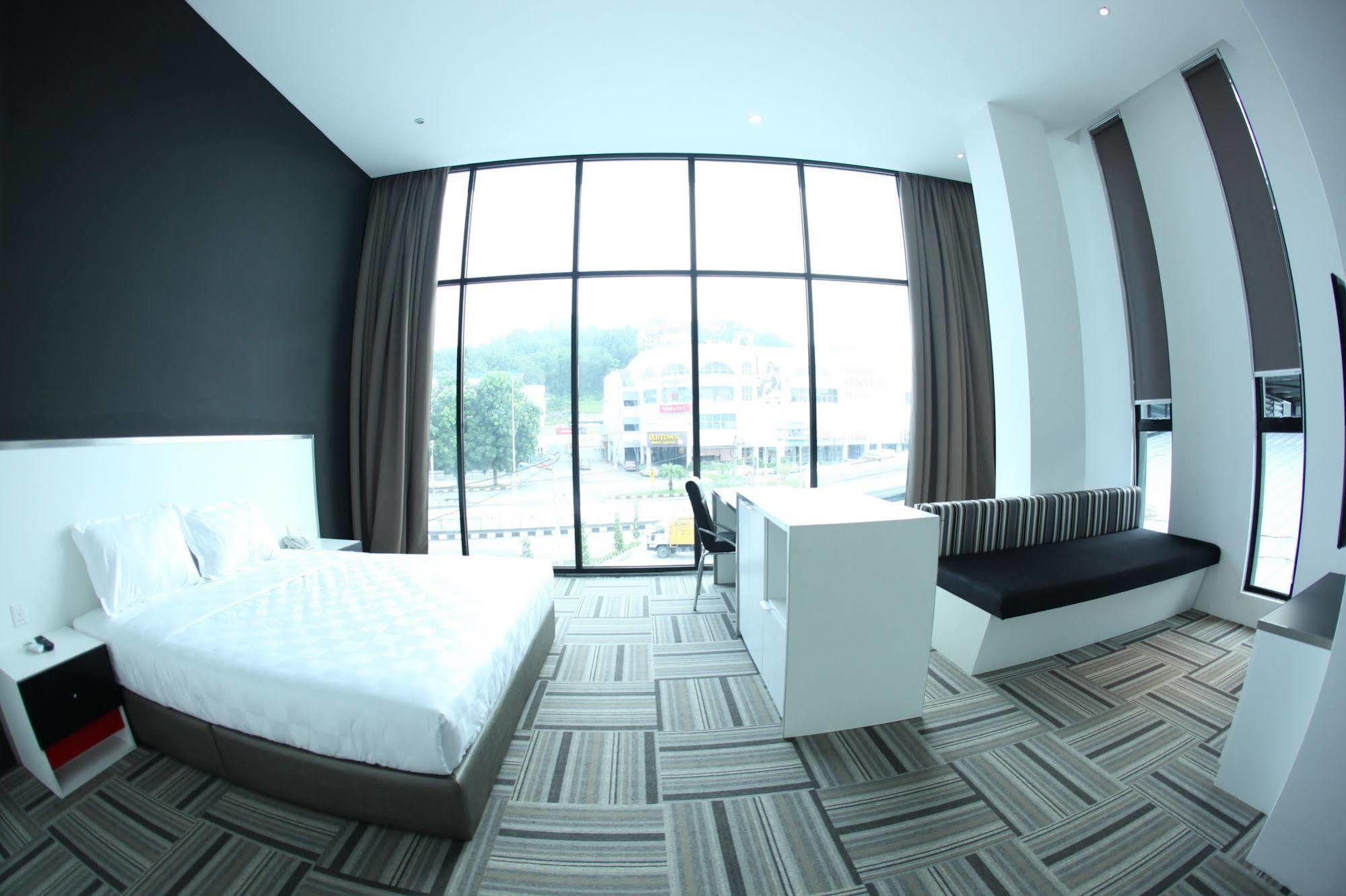 Beverly Hotel Taiping Esterno foto